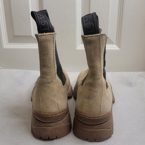 Last suede men Chelsea boots size 38 main image 15